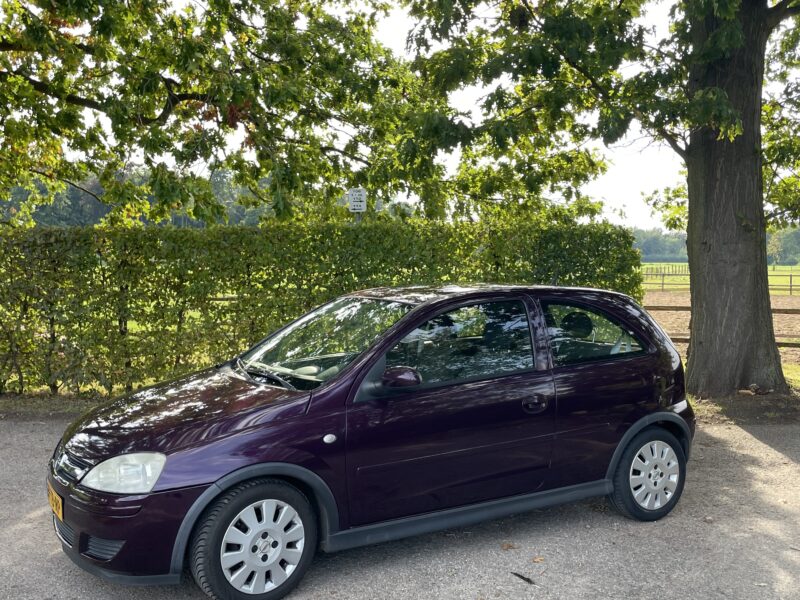 Opel Corsa 1.2 16V Silverline 2006, 10 jaar in bezit