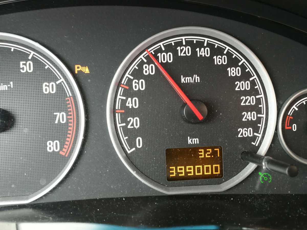 399000
