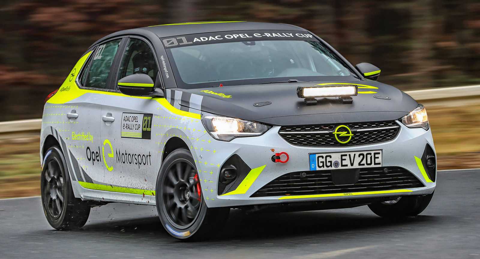 opel-corsa-e-electric-rally-car-0